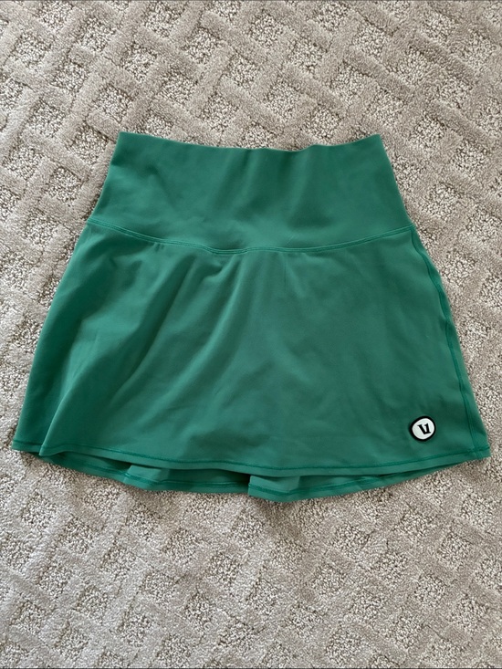 Vuori Dresses & Skirts - Vuori Volley Tennis Skirt Celery Green XS